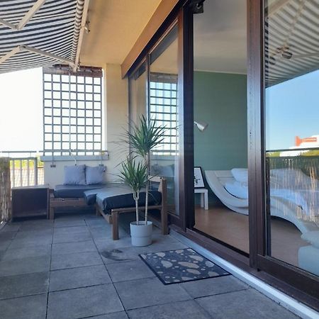 Budget Suite Mit Balkon - Privatzimmer In Wohnung - Netflix & Minibar Inklusive Koblencja Zewnętrze zdjęcie